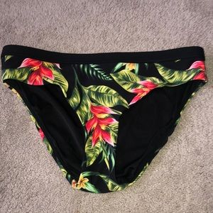 Calia by Carrie Underwood XS Bikini Bottom Tropical‎ Print